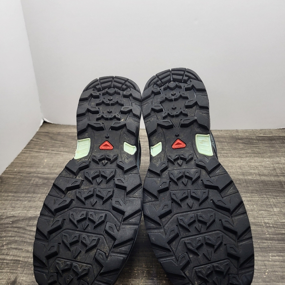 Salomon Women’s  Grey Teal Athletic Trail Shoes - Picture 8 of 10